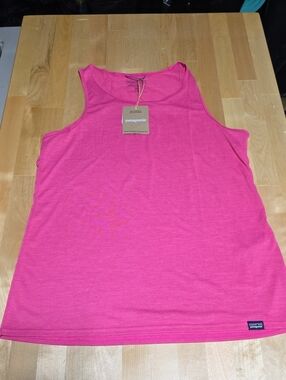 Patagonia Women’s Hot Pink Scoop Neck Tank